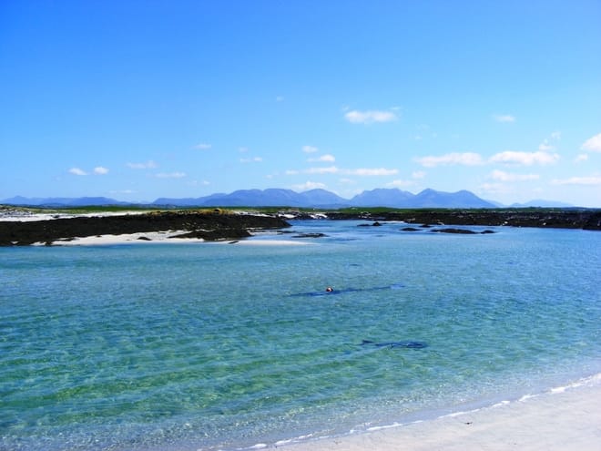 Sea Kayaking along the Coast in Connemara. Galway. Guided.	 7