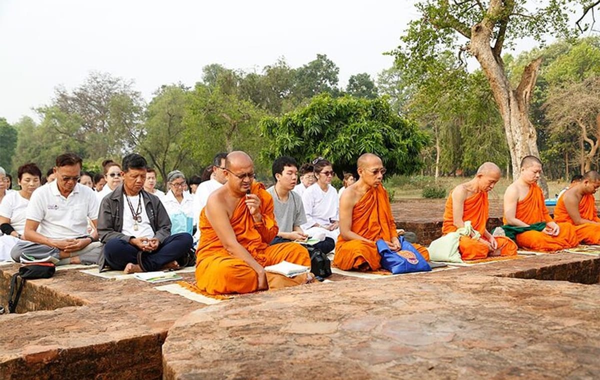 Pilgrimage to Jetavana Monastery: Lucknow to Shravasti Day Trip