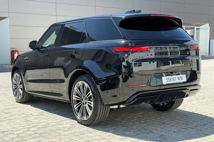 Travel in comfort to the luxury resorts and golden beaches of Tamouda Bay