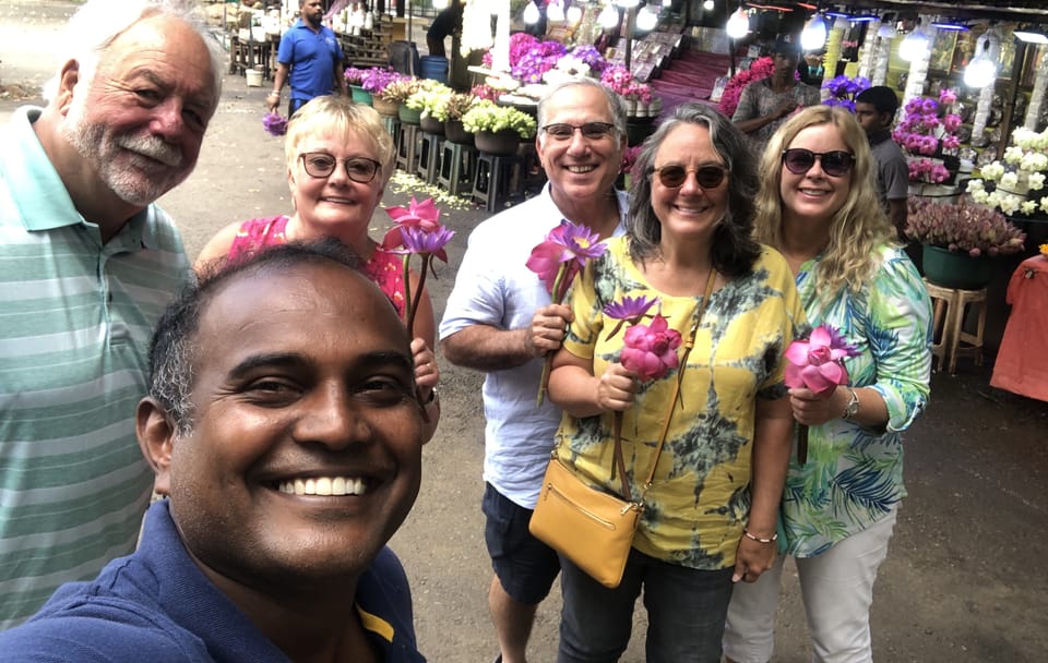 Colombo Walking Tour: Explore History and Culture in Sri Lanka