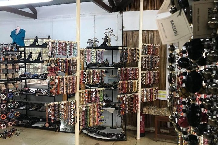 Kazuri beads factory Auction