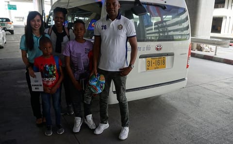 Private Mini Bus Rental with Driver in Phuket