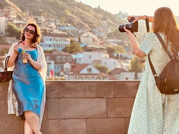 Private Photography Session in Tbilisi's Scenic Spots