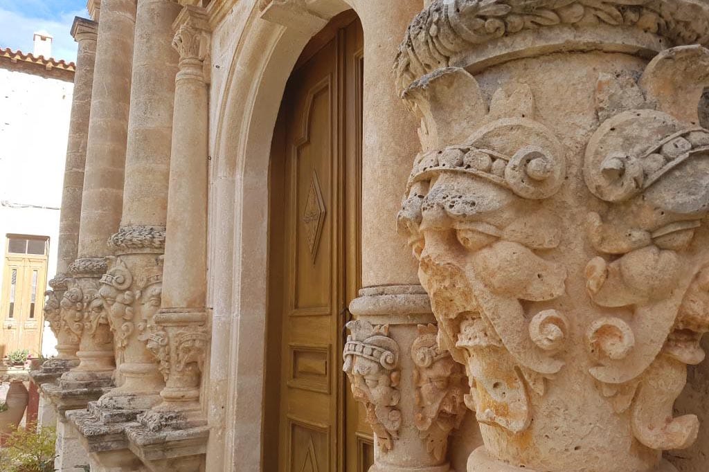 Living Like A Monk: In the Traces of the Sacred Places of Akrotiri Peninsula 9
