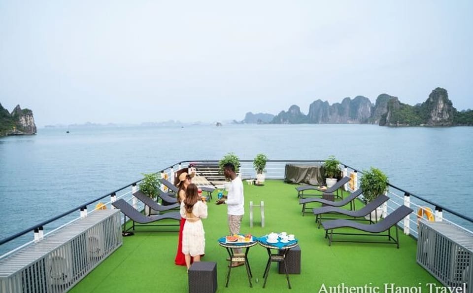 La Casta Daily Cruise – Luxury 5 Star Day Tour in Ha Long Bay