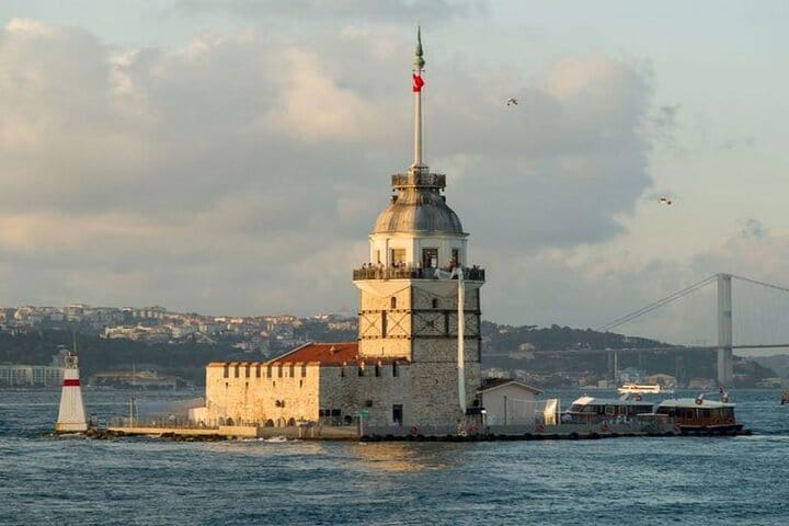 Istanbul Bosphorus Sunset Cruise Tour (Guided)