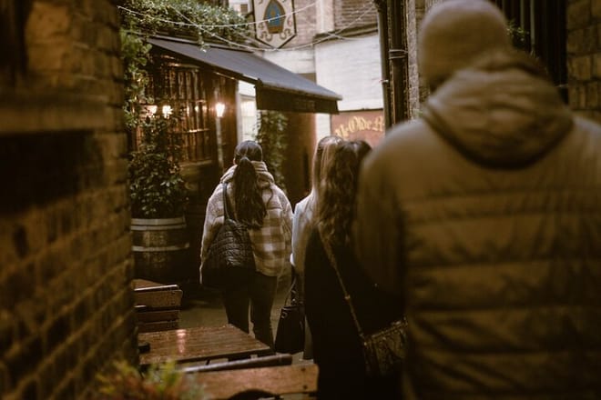 Private London Taverns Tour with Historic Pubs