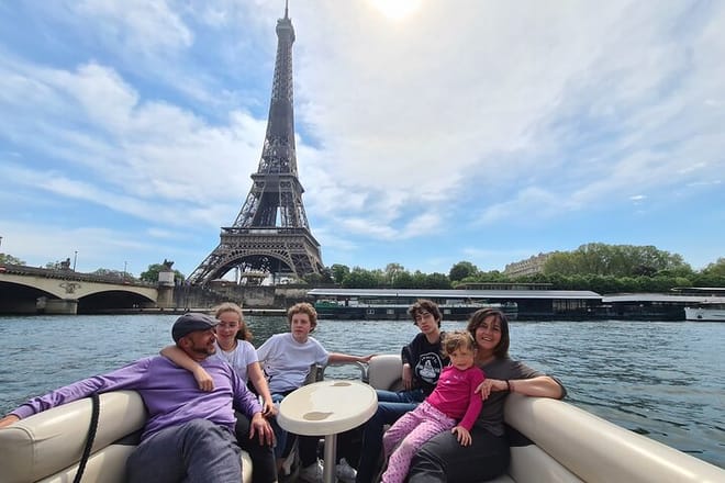 Paris: Privatise the magic of the Seine