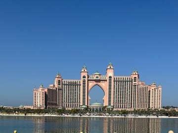 Dubai Tour Souk Old Town Museum Blue Mosque Palm Island Marina