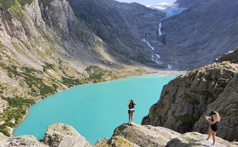 Day Trip from Zurich to Trift Suspension Bridge in the Alps