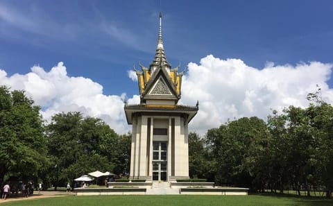 Phnom Penh Historical Full Day Tour with Private Transport