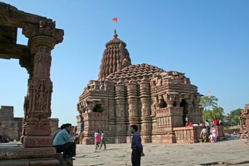 Cultural Tour of Bhopal and Maheshwar in Central India