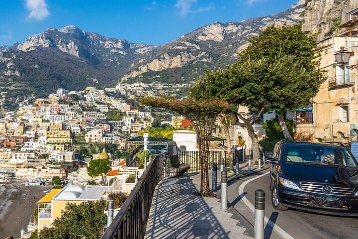 Small-Group Tour of the Amalfi Coast by Minivan with Light Lunch 3