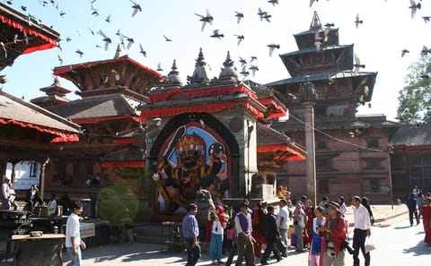 Cultural and Scenic 6-Day Tour of Kathmandu and Pokhara