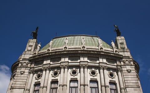 Vigo Heritage Tour: Maritime History and Local Cuisine