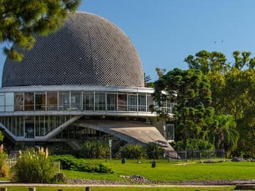 Walking Tour of Palermo Woods in Buenos Aires