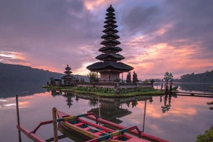 Tanah Lot Tour Including Hidden Waterfall