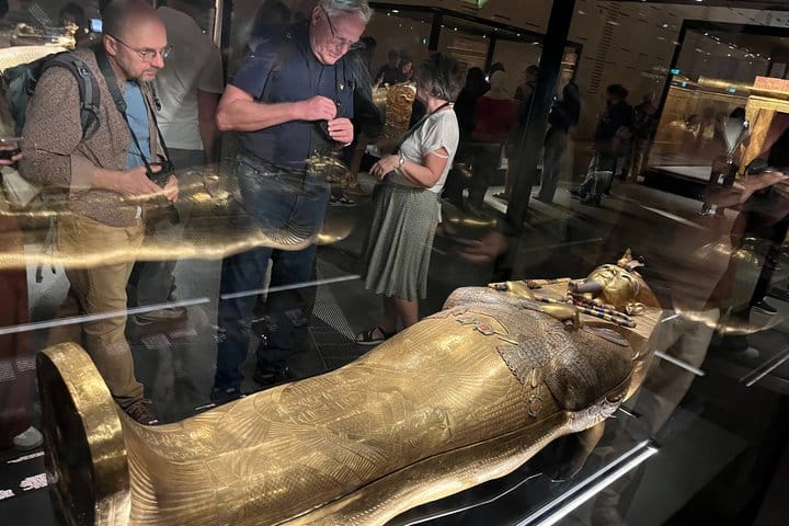 Expert Female Egyptologist to Grand Museum, Giza Pyramids, Sphinx