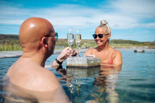 Private Vök Baths & Scenic Eastfjords Tour from Djúpivogur