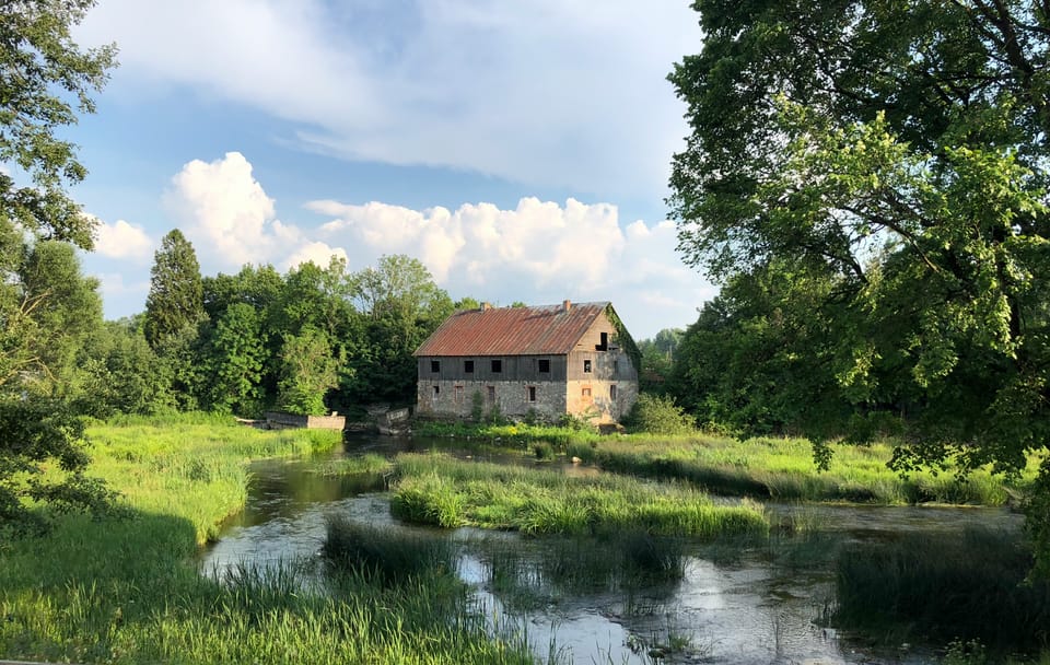 Day Trip to Giverny: Explore Monet's Residence from Paris