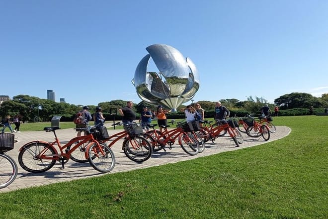 Buenos Aires Bike Tour: North Districts, Recoleta and Palermo 2