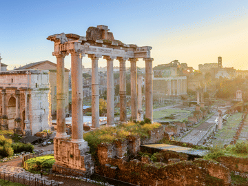 Private Golf Cart Tour of Rome's City Center Highlights