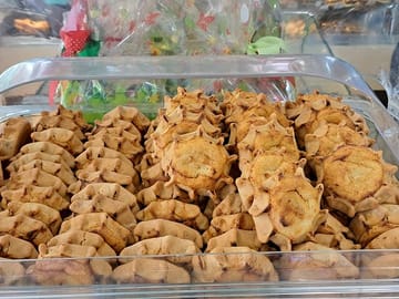 Private Culinary Walking Tour in Heraklion, Greece