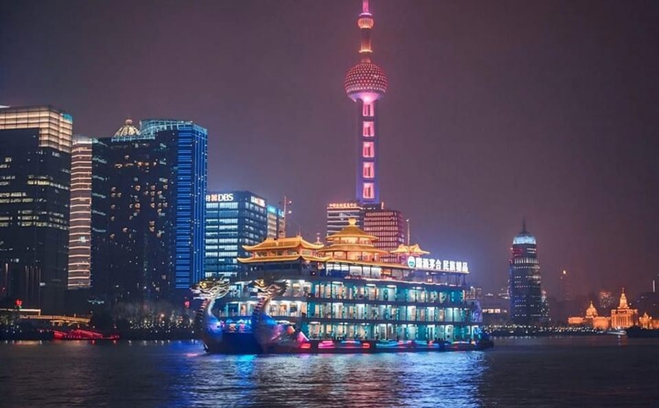Huangpu River Night Cruise with Dinner in Shanghai