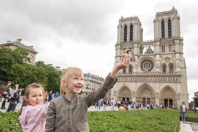 Paris Private Family Tour - Highlights & the Best Museum for Kids