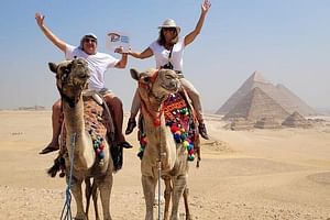 Cairo Highlights Day Tour to Giza Pyramids, Egyptian Museum & Khan Al Khalili 