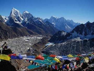 12-Night Himalayas Trekking Tour to Gokyo Lake and Namche