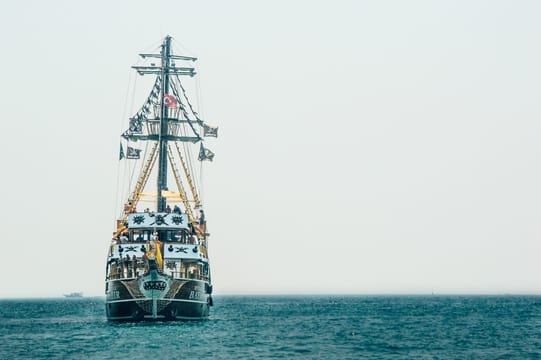 Kemer Pirate Boat Trip with Free Transfer from Antalya