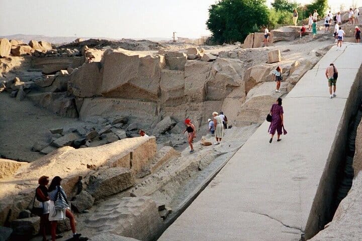 4 Days in 5* Nile cruise, Guided Aswan to Luxor, Hot Air Balloon