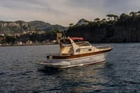 Private Tour to Capri & Positano from Sorrento Classic Gozzo 850  9
