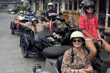 Beijing Sidecar Tour: Explore Ancient and Modern Landmarks