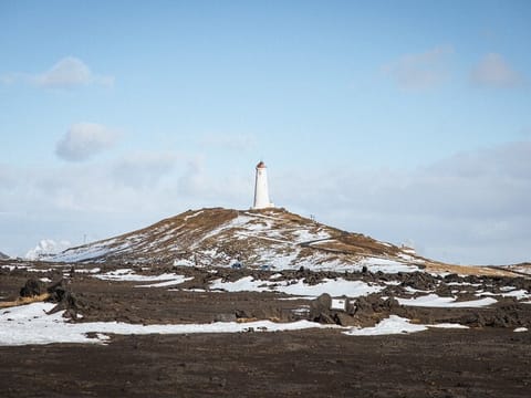 Family Volcano Discovery – Private Reykjanes Peninsula & Sky Lagoon Experience, photo 2