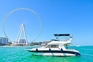 4-Hour Yacht tour with 2 Je ski - for up to 12 people