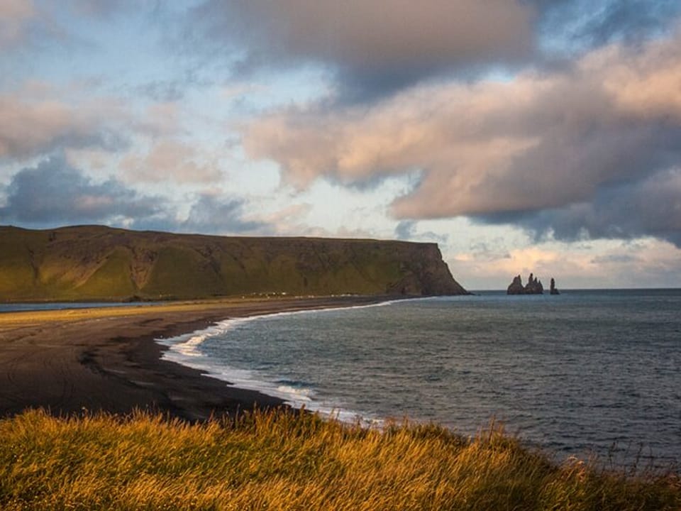 South Coast to Vík — Elysia Tours