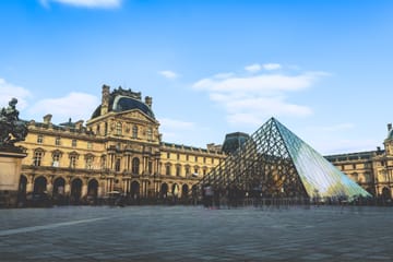 Private 12-Day Van Tour from Paris to Switzerland and Venice