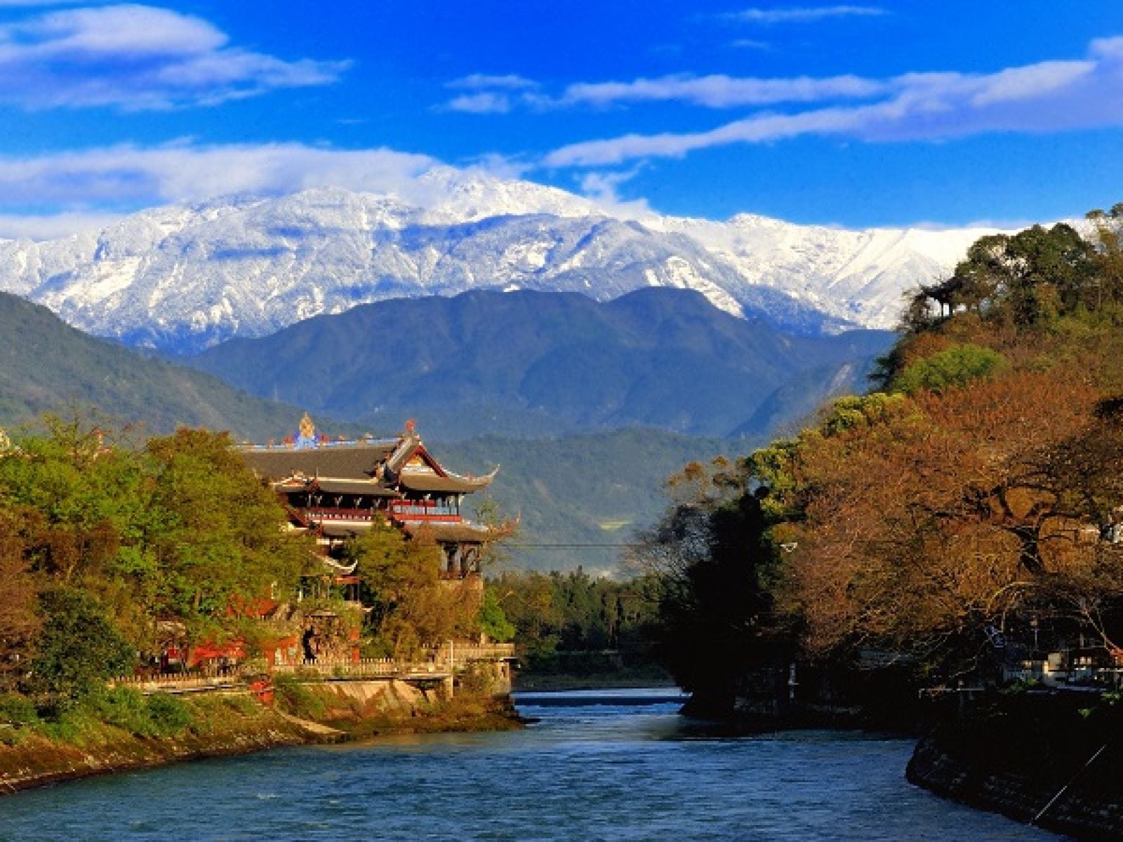 Unlock Ancient Wonders: Your Guide to Dujiangyan Scenic Area Tickets