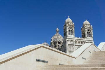Private Walking Tour of Historic Marseille Landmarks
