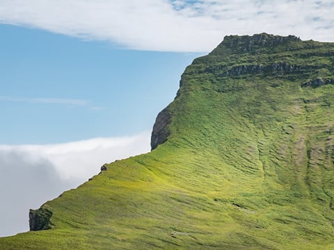King and Queen of Cliffs - Hornstrandir Hike, photo 7