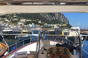 Private Boat Trip to Capri With Aperitif Included