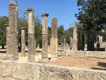 Private Day Tour of Ancient Olympia and Temple of Apollo from Athens