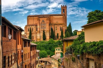 Day Trip from Pisa to Florence, San Gimignano, and Siena
