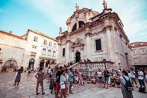 Mini Combo: Old town & Game of Thrones in 1,5 h - in Spanish