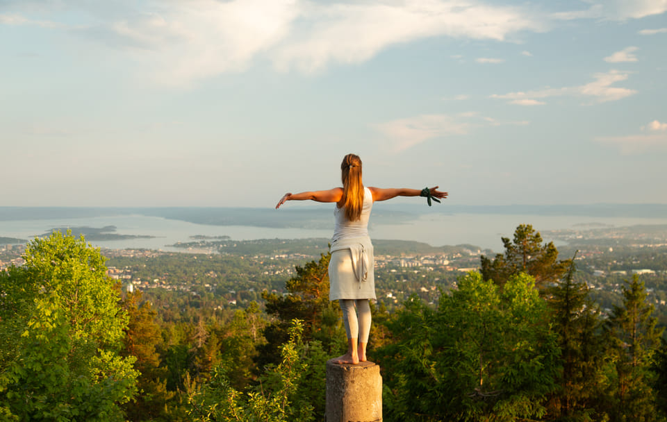 Oslofjord Scenic Hiking Tour with Guided Nature Walk