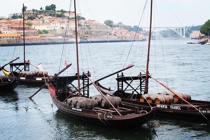 Porto Half Day Tour with River Cruise and Wine Tasting