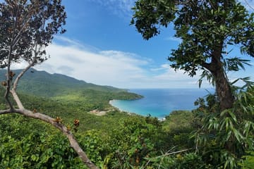 Puerto Princesa Shore Excursion: Beach and City Tour