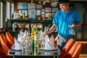 2-Day Budget Cruise and Kayaking in Halong Bay from Hanoi